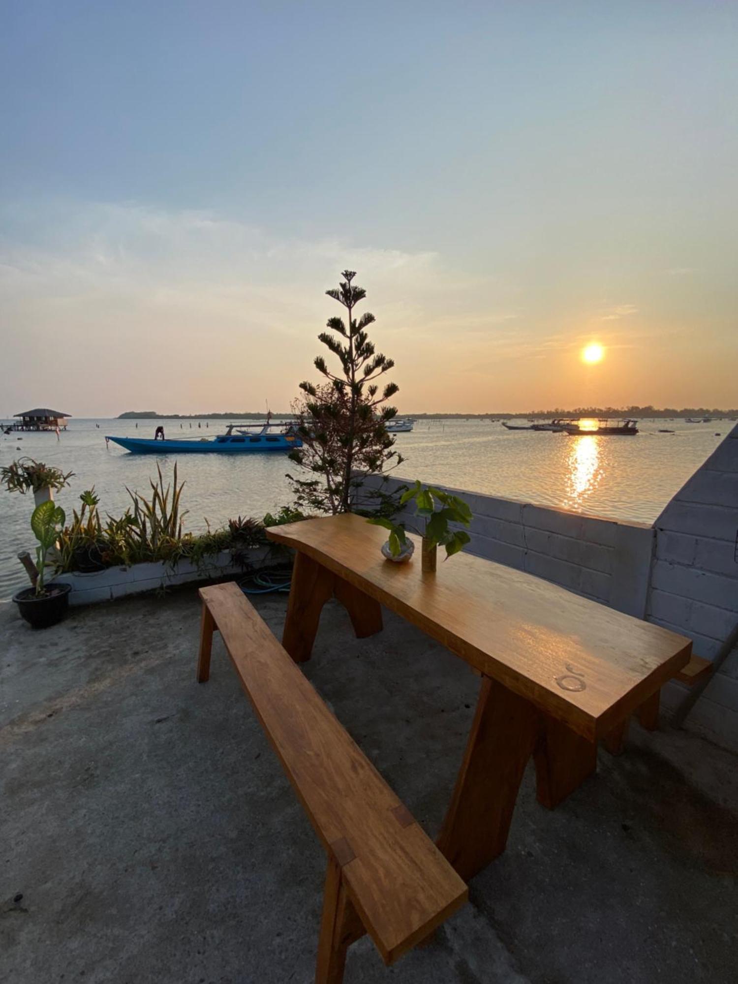 Js House View Hostel Karimunjawa Εξωτερικό φωτογραφία