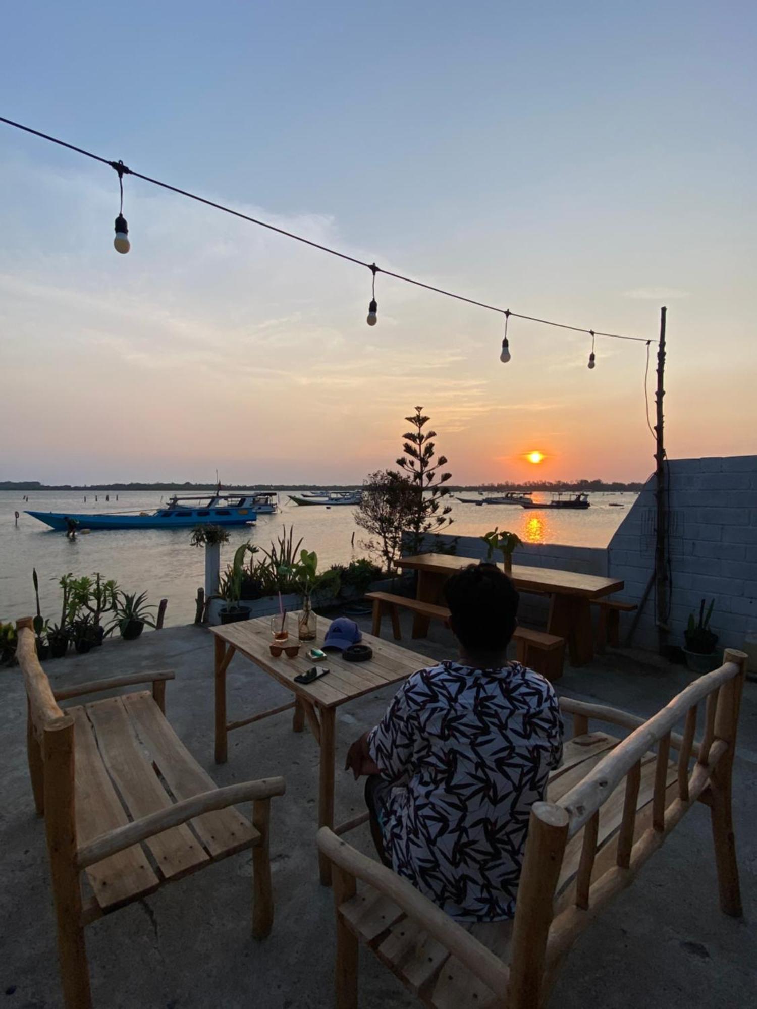 Js House View Hostel Karimunjawa Εξωτερικό φωτογραφία