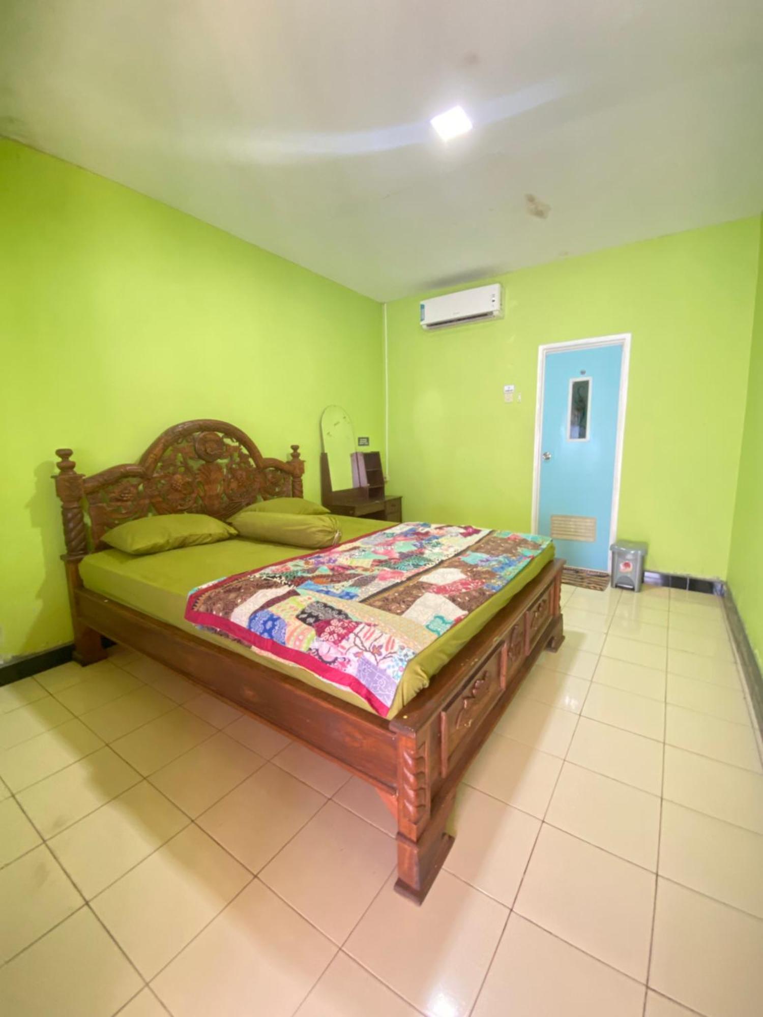 Js House View Hostel Karimunjawa Εξωτερικό φωτογραφία