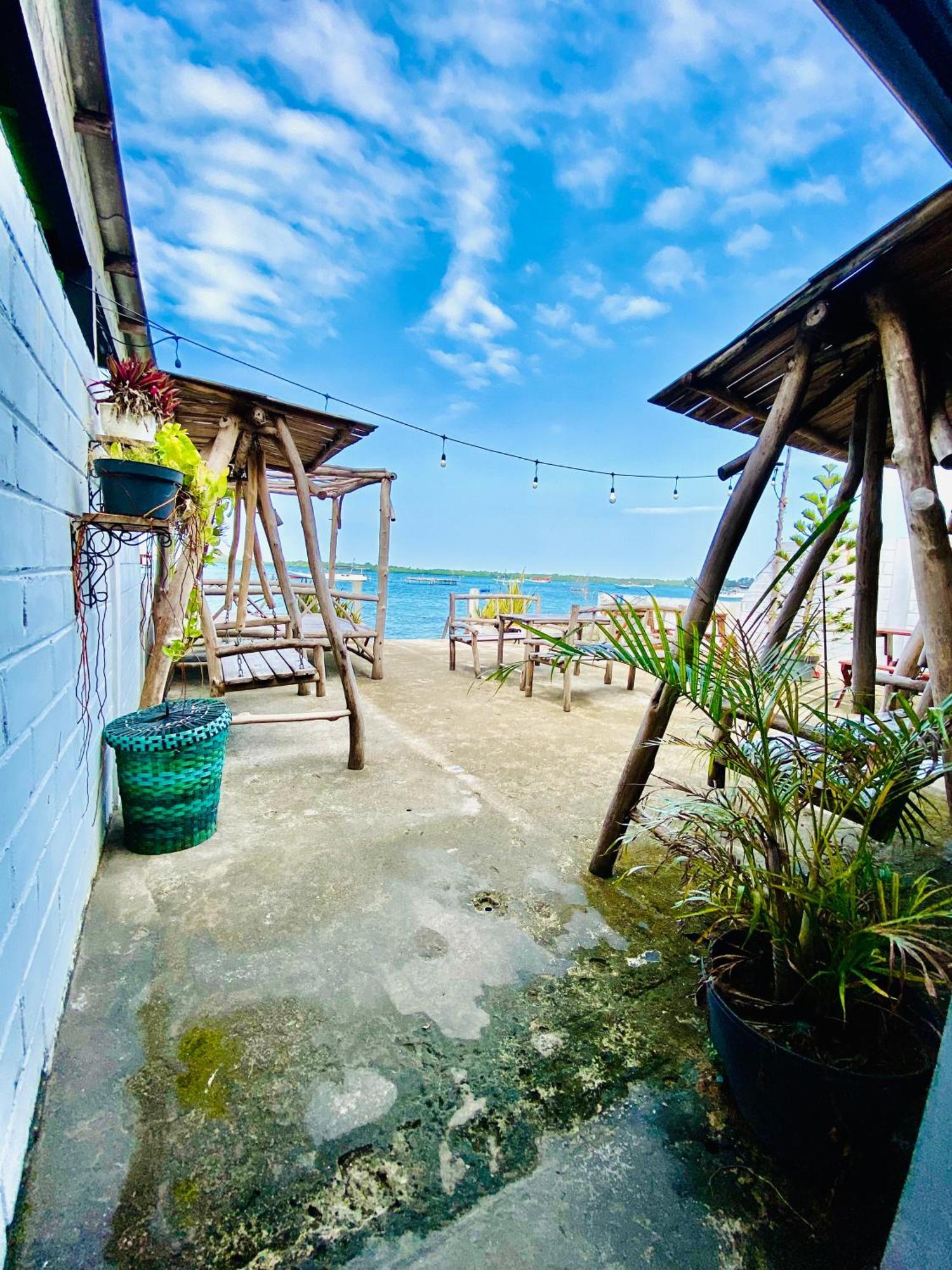 Js House View Hostel Karimunjawa Εξωτερικό φωτογραφία