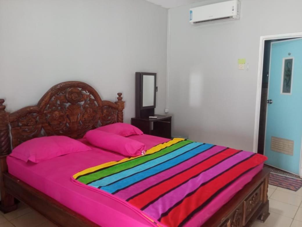Js House View Hostel Karimunjawa Εξωτερικό φωτογραφία